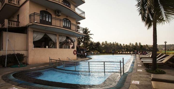 Nazri Resort Baga Buitenkant foto